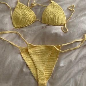 Favorite Little Corner size Medium Handmade Bikini Used